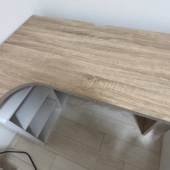 LOWYA　  デスクの画像