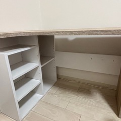 LOWYA　  デスクの画像