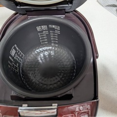 炊飯器の画像
