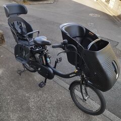 【極美品】YAMAHA PAS Kiss mini un SP バッテリー15.4Ah 2023年 ヤマハ 電動アシスト自転車 パス キッス ミニ アン マットブラック 3段変速 コクーンルームプラス ポポラモアの画像