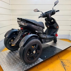 12536km ★始動動画あり★ ヤマハ　シグナス125X　SE46 トライクの画像