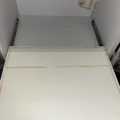食器棚の画像