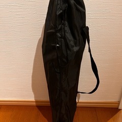 折りたたみ椅子の画像