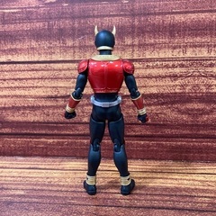 【クウガ25周年】S.H.Figuarts(真骨彫製法) 仮面ライダークウガ マイティフォーム(仮面ライダーディケイド Ver.) 入荷しました！の画像