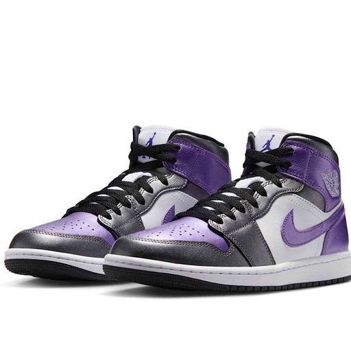 【新品未使用】☆エア ジョーダン 1 MID SE HJ5911-105☆