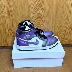 【新品未使用】☆エア ジョーダン 1 MID SE HJ5911-105☆の画像