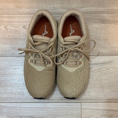 【新品未使用】ミズノ ウォーキングシューズ25.5cm   の画像