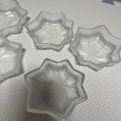 【食器】副菜やデザートを入れる食器?の画像
