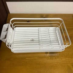 【ニトリ】水切りラックの画像