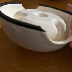 ペット用ご飯入れ　早食い防止皿の画像