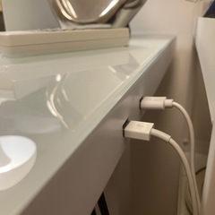 昇降デスクの画像