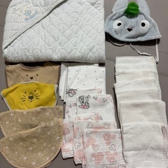 赤ちゃん用品セット②(男女混ざってます)
の画像