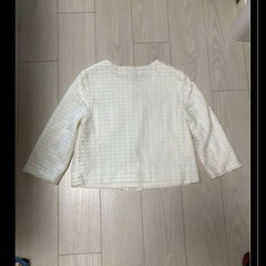 ホワイト ノーカラージャケット Mサイズ　ジャケット スーツ　スーツジャケットの画像