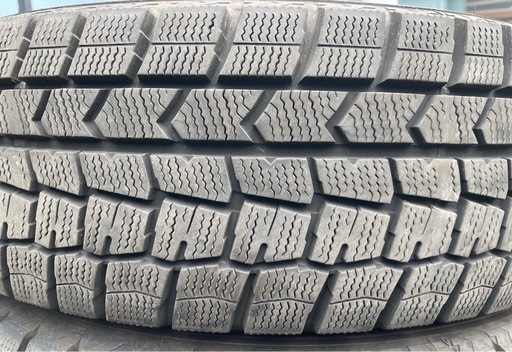 DUNLOP 185/65R15 24年製＋23年製　冬タイヤ
