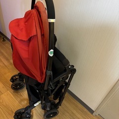 中古　Combi  スゴカルa　4キャスエッグショックa型ベビーカーの画像