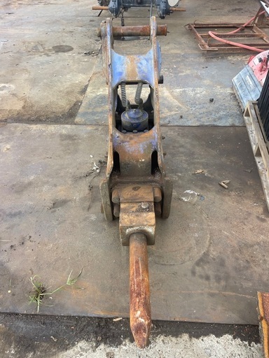 油压ブレーかー