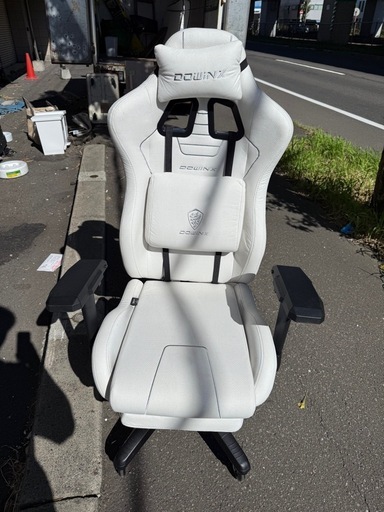 ゲーミングチェア