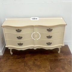 レトロ・アンティーク調　収納家具　チェストの画像