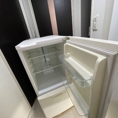 Panasonic 冷蔵庫 NR-B145W ホワイトの画像