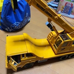 クレーン車 おもちゃの画像