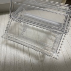 【無料で差し上げます】DAISO スタッキング　マステケース（カッター付）/ダイソー　ホワイト　クリアの画像