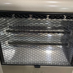 遠赤外線ストーブ 電気ストーブ 2001年製の画像