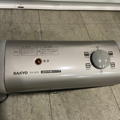遠赤外線ストーブ 電気ストーブ 2001年製の画像