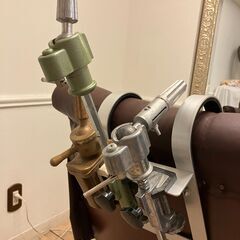 カットウィッグ 8体セット　クランプ３つと椅子固定用金具の画像