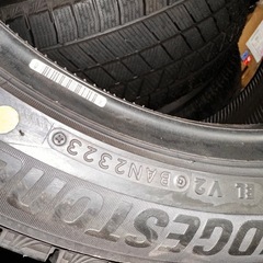 値下げしませんので値下げ待ちはご遠慮ください。。新品！最安値！18インチVRX3！4本セット！の画像