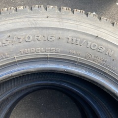 TOYO TIRES 205/70R16 24年製　冬タイヤ　6本の画像