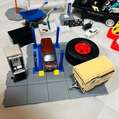 車、バイクガチャガチャ ケース付き大量の画像