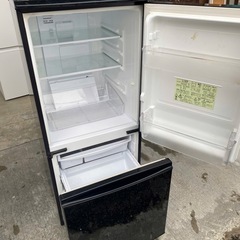 NO B568🌈福岡市内配送設置無料✨🌈シャープ SHARP 冷蔵庫（137L・つけかえどっちもドア） ブラック系 SJ-14W-Bの画像