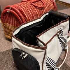 美品 2個セット 犬 猫 向けの　ペットキャリー　キャリーバッグ　おでかけ　移動　お散歩の画像