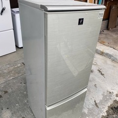 NO B570🌈福岡市内配送設置無料✨🌈【プラズマクラスター搭載】トップフリーザー167L冷蔵庫 ゴールド系 SJ-PD17T-Nの画像