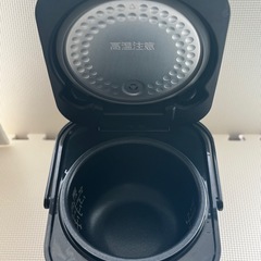 炊飯器の画像