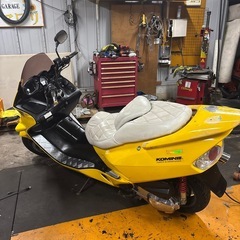 フォルツァ250の画像