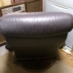 お値下げ5000円→3000円　リクライニングチェア　安楽椅子　回転椅子　リクライニングチェア　レザー調の画像