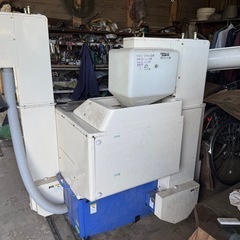 ISEKIの籾摺り機
の画像