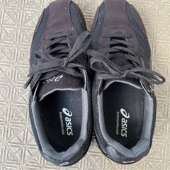 アシックス レディース スニーカー 黒 22.5cmの画像