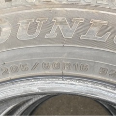 【お取引決まりました】DUNLOP 205/60R16 24年製　冬タイヤの画像