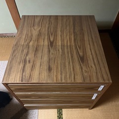 着物を入れるタンスの画像