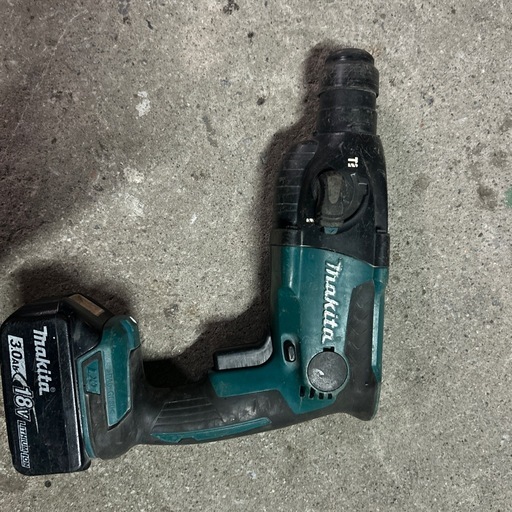 マキタハンマードリル