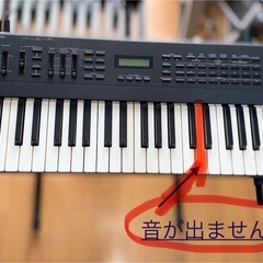 Roland JV-30  ビンテージシンセサイザー の画像