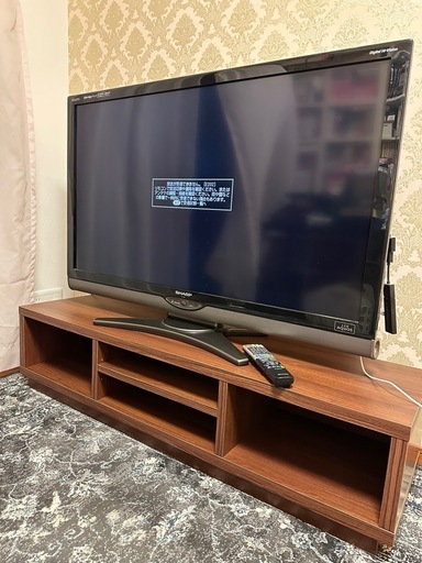 2011年SHARPテレビ46インチ リモコン付き　TVボード付き