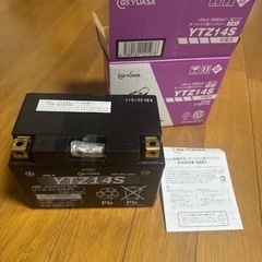 GSユアサ　バッテリー　YTZ14S
の画像