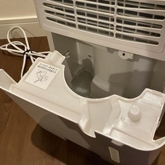アイリスオーヤマ　衣類乾燥除湿機DCE-6515 2022年製の画像