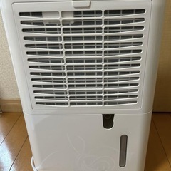 アイリスオーヤマ　衣類乾燥除湿機DCE-6515 2022年製の画像
