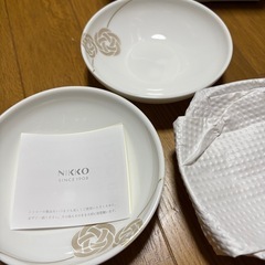 ボーンチャイナお皿　新品・未使用の画像