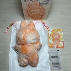 ラブブ Happinessの画像