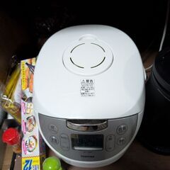 炊飯器　1Lの画像
